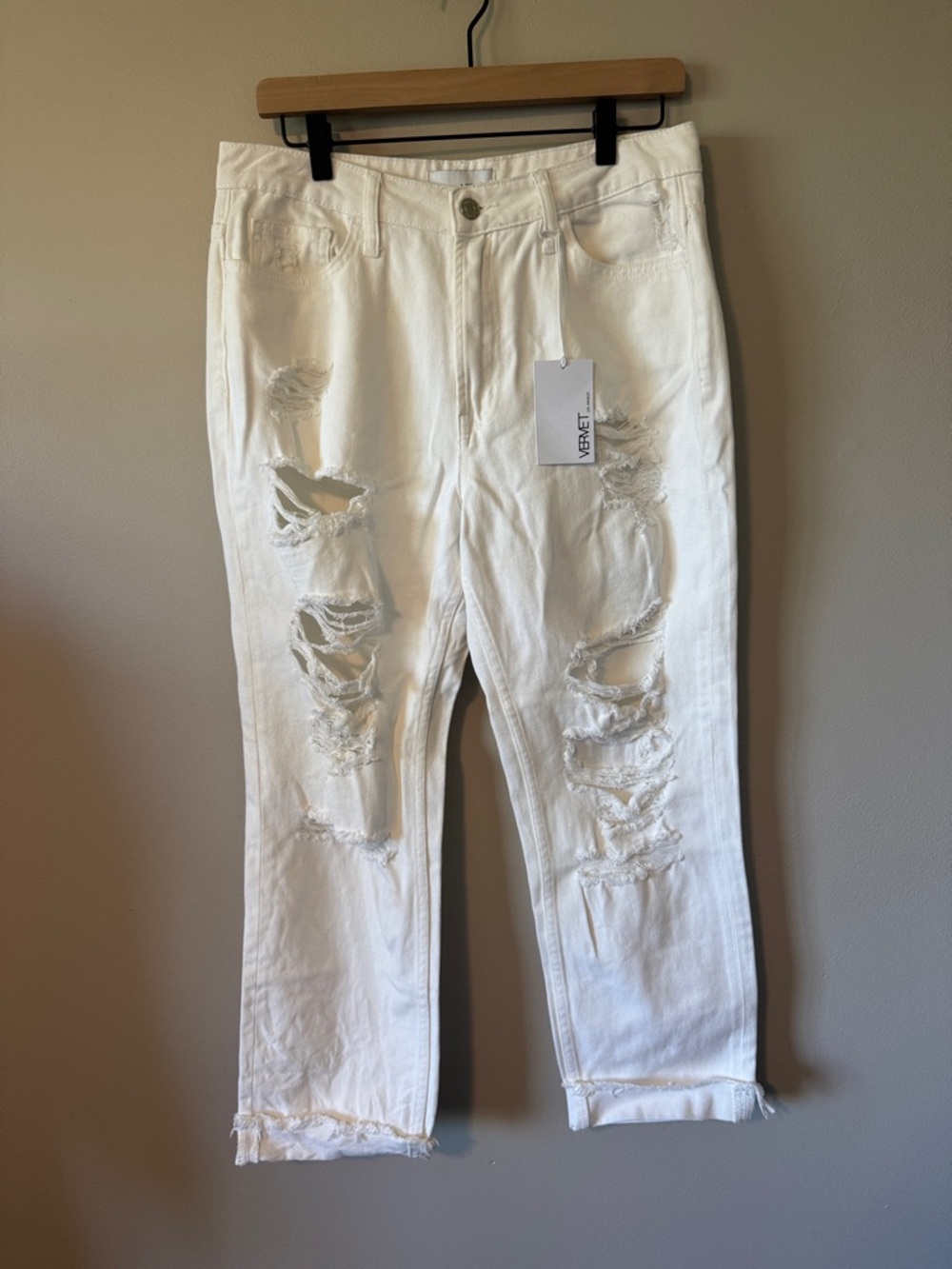 Vervet Distressed White Jeans